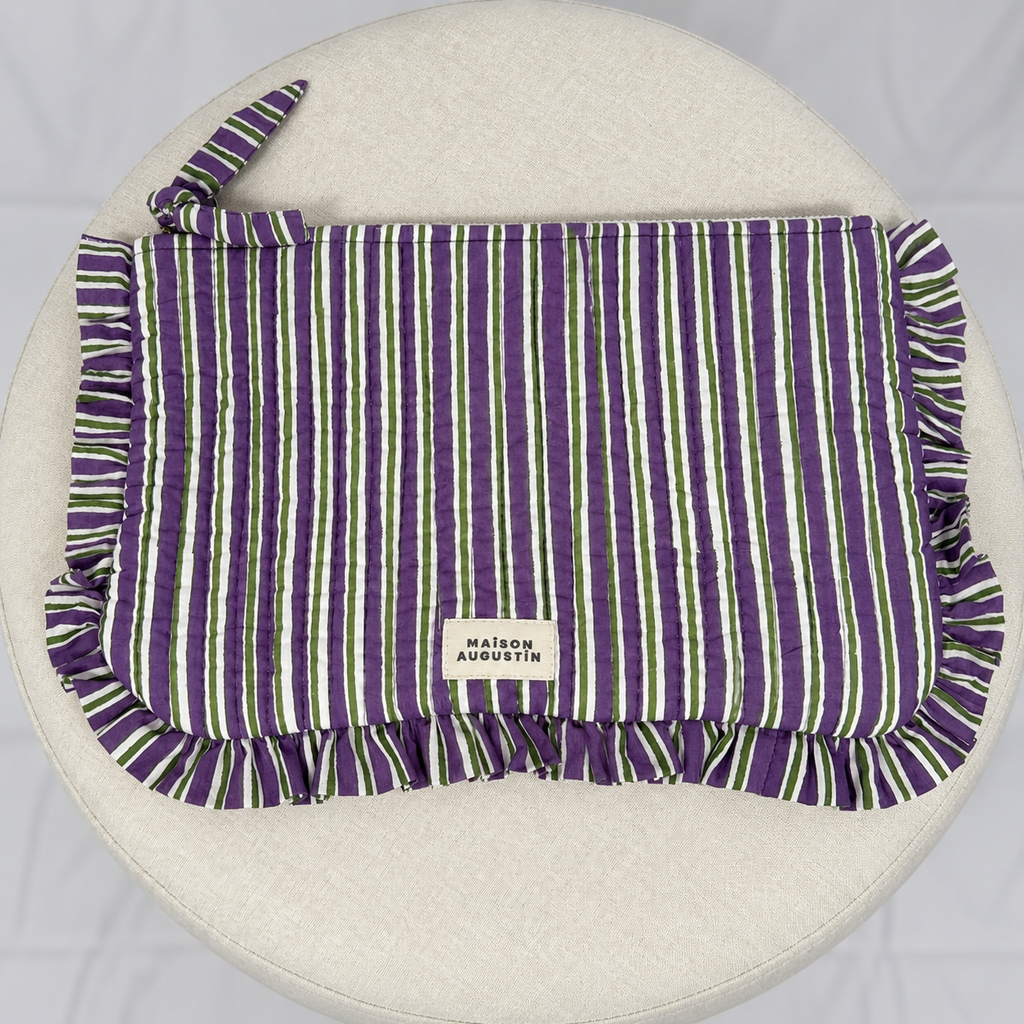 Maison Augustin – Ruffle Pouch Plum