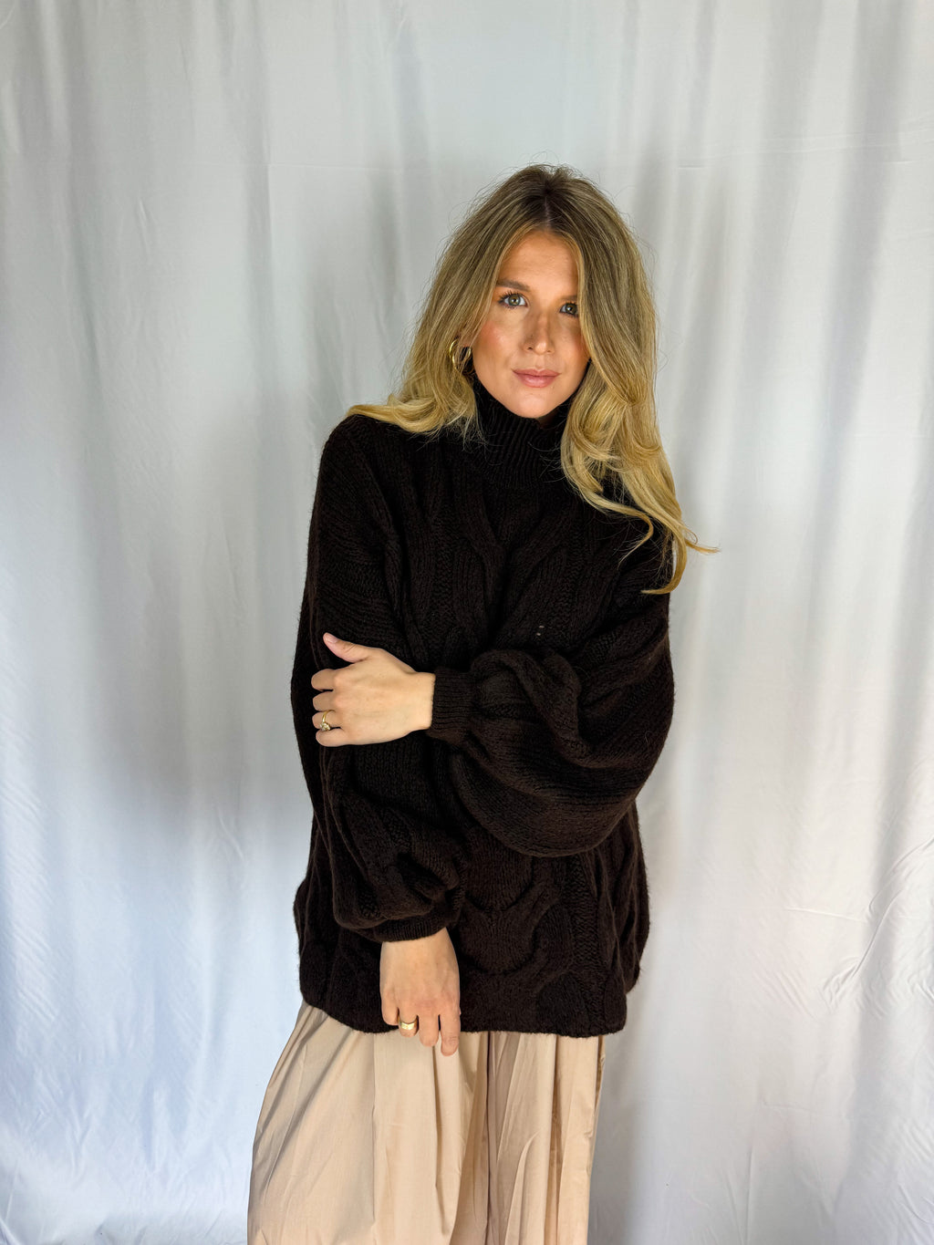 SVEA Knit - Chocolate