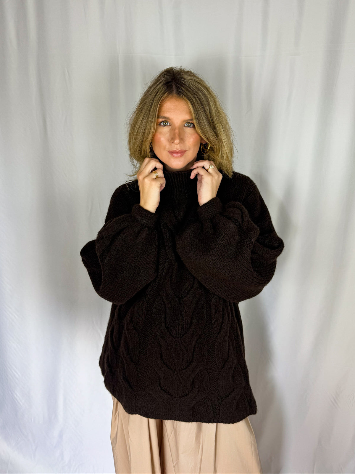 SVEA Knit - Chocolate