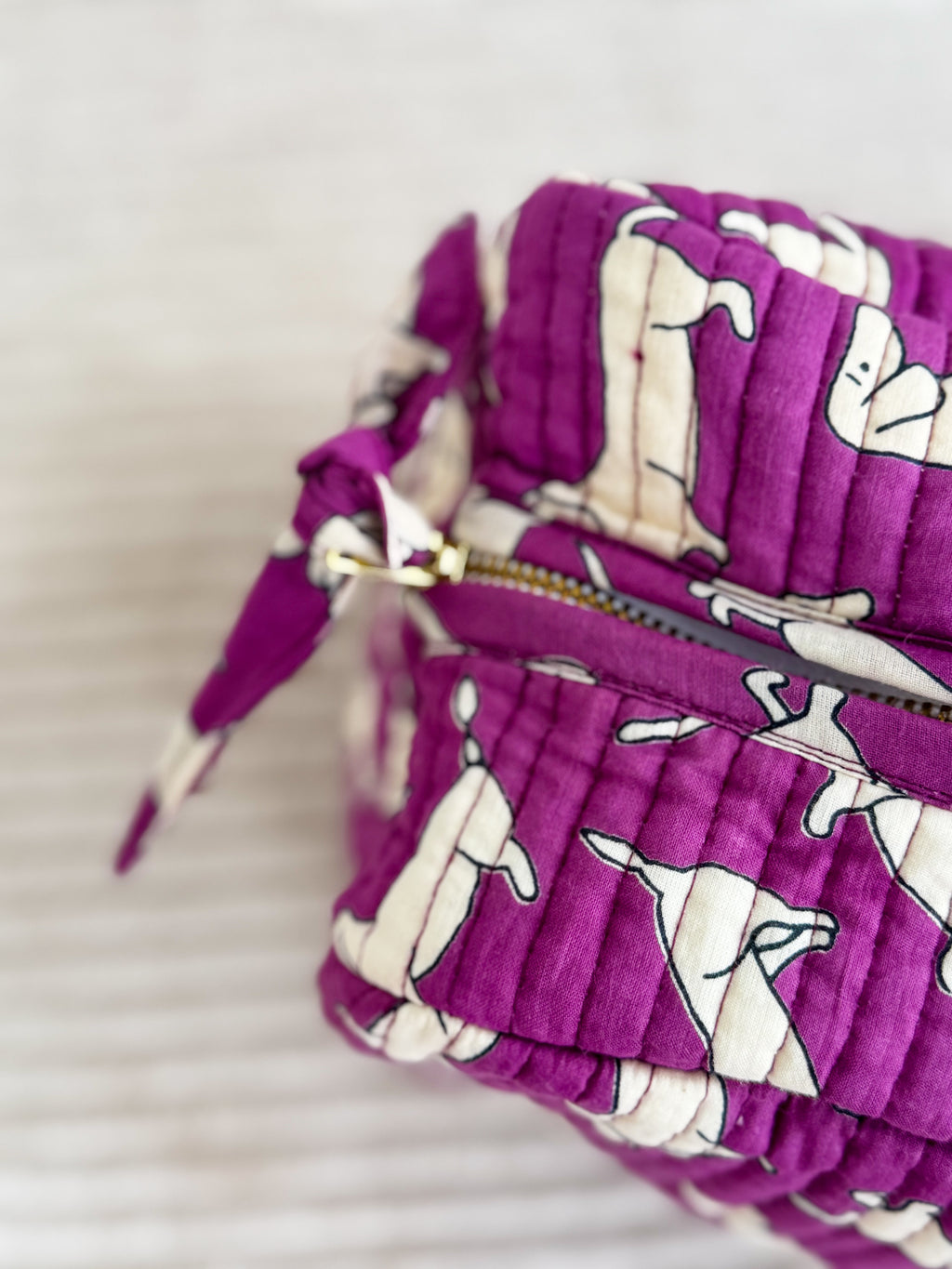 Maison Augustin – Large Pouch „Dachshund Berry“