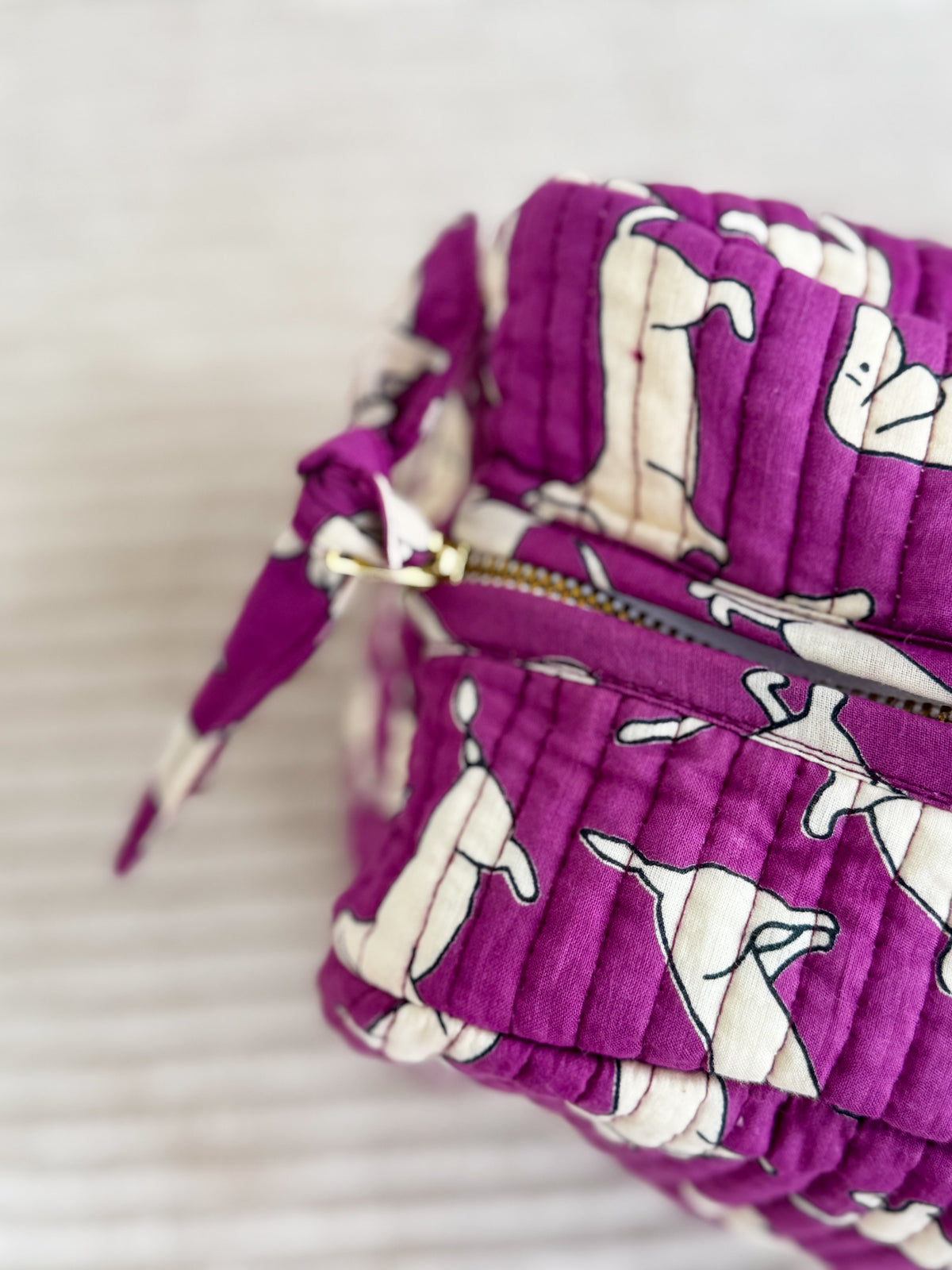 Maison Augustin – Large Pouch „Dachshund Berry“
