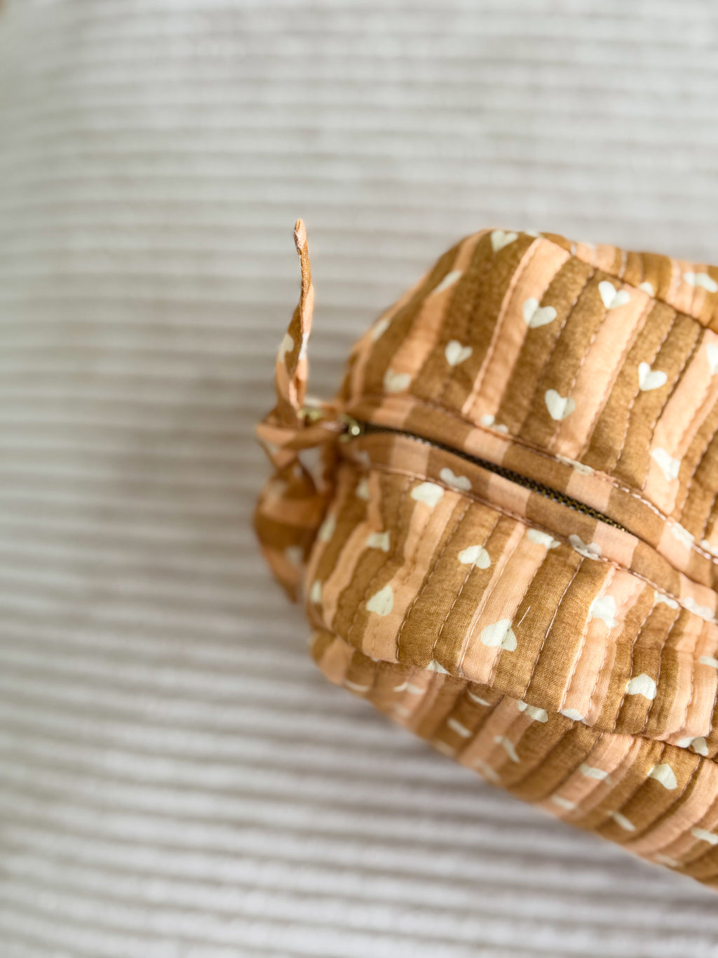 Maison Augustin – Heart Pouch Toffee